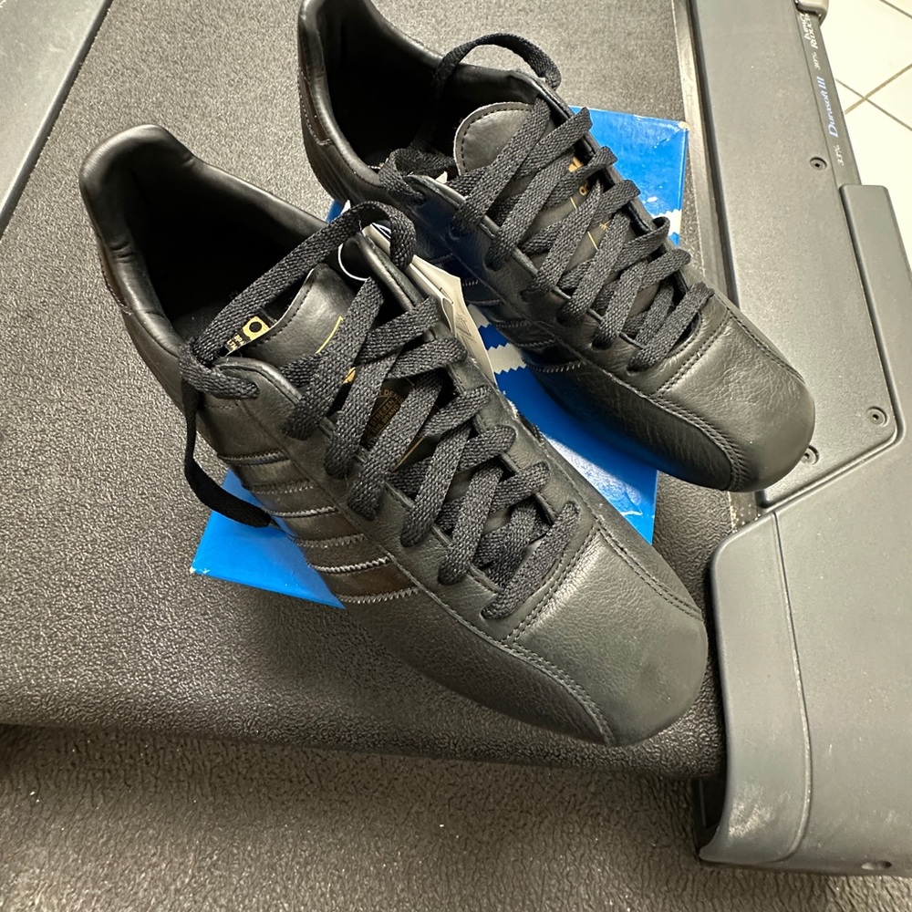 Adidas Gerd Mueller 2 Sneakers Men’s Size 8